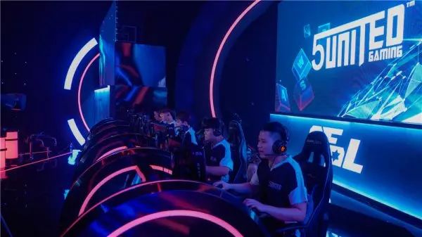 有何不同时 有何不同时