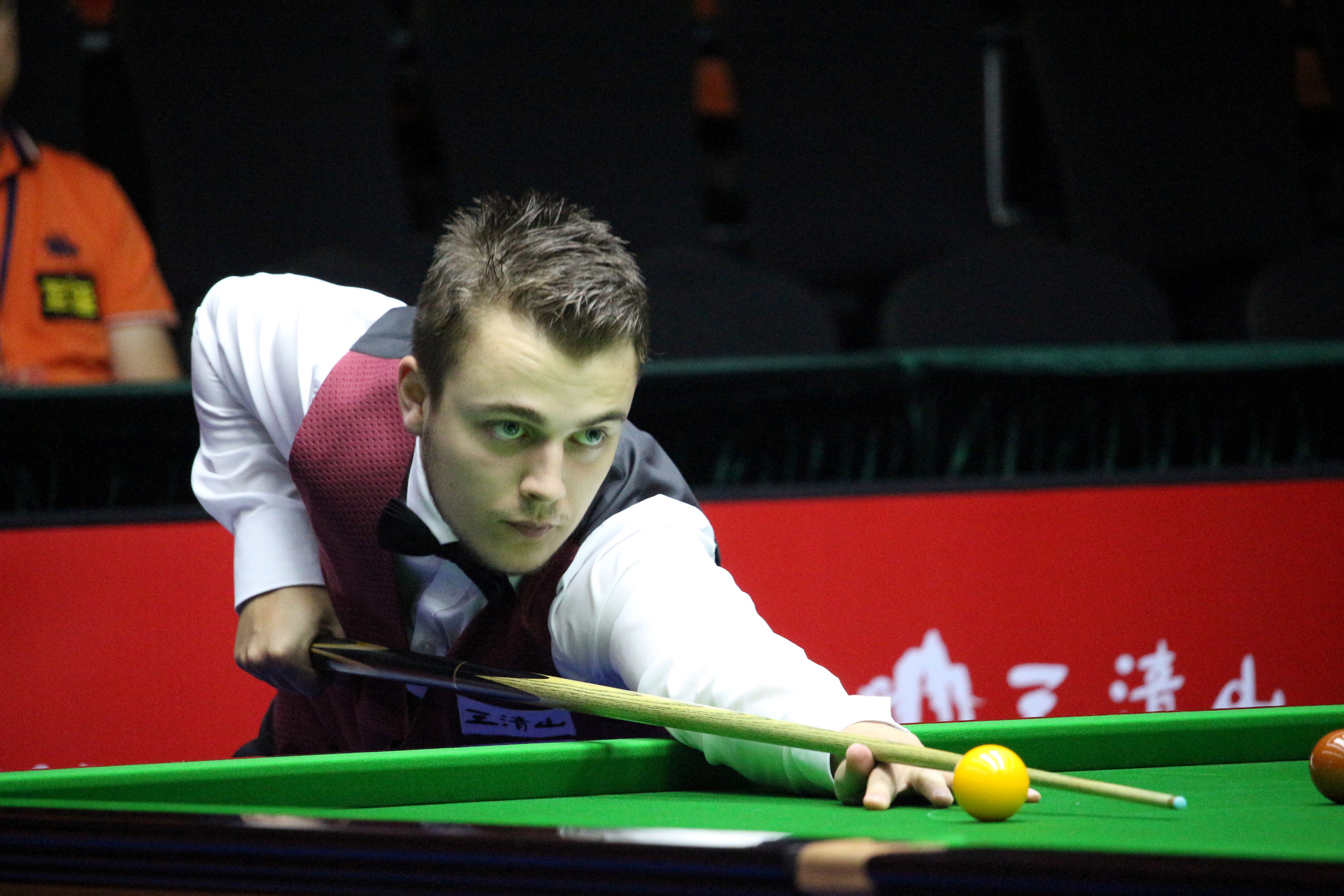 能杰出的典 能杰出的典