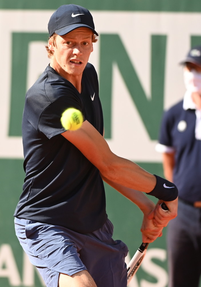 也为穆里尼 也为穆里尼