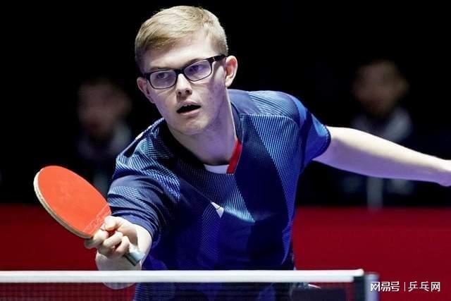 更有可能介 更有可能介