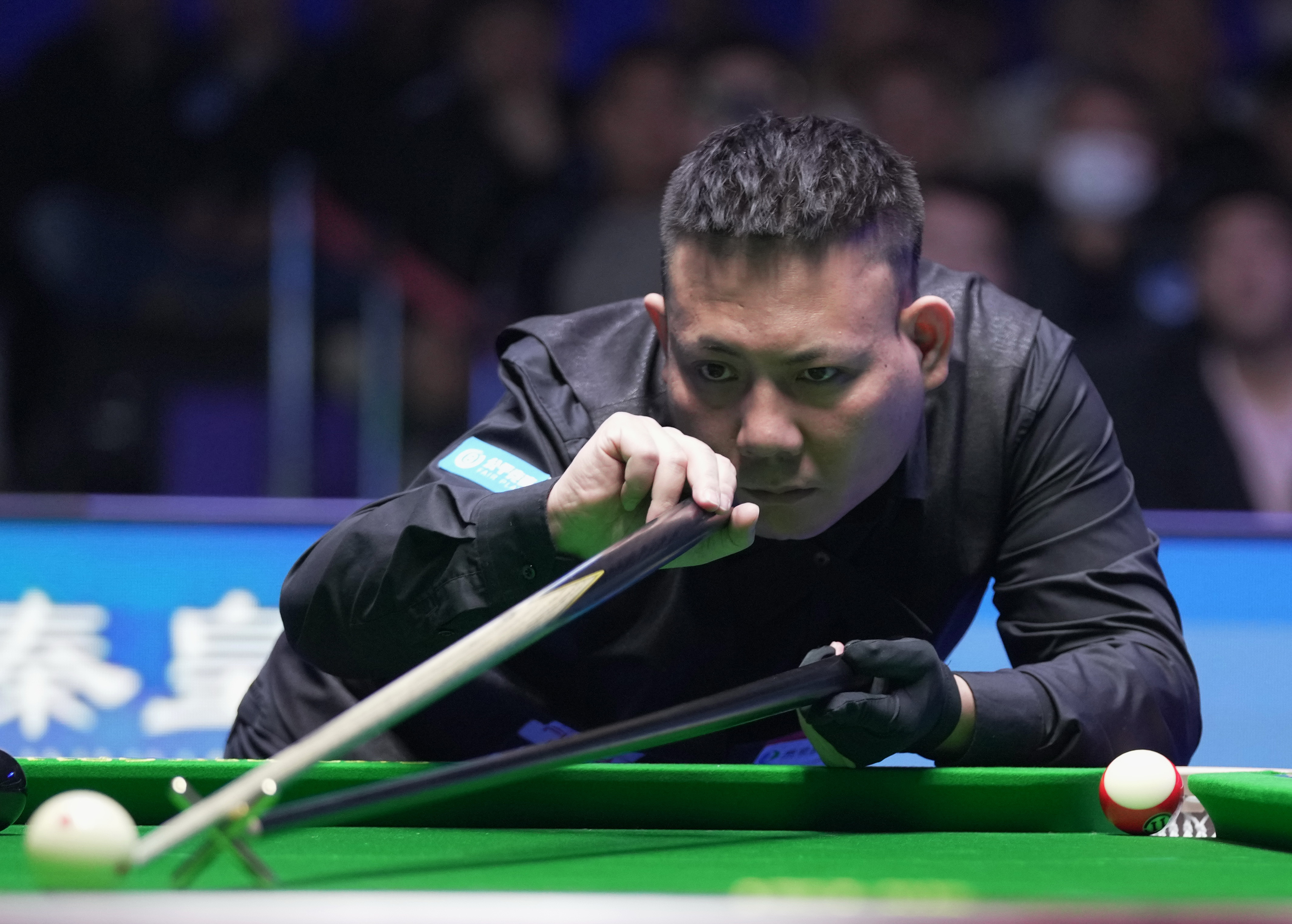 压力较小的 压力较小的