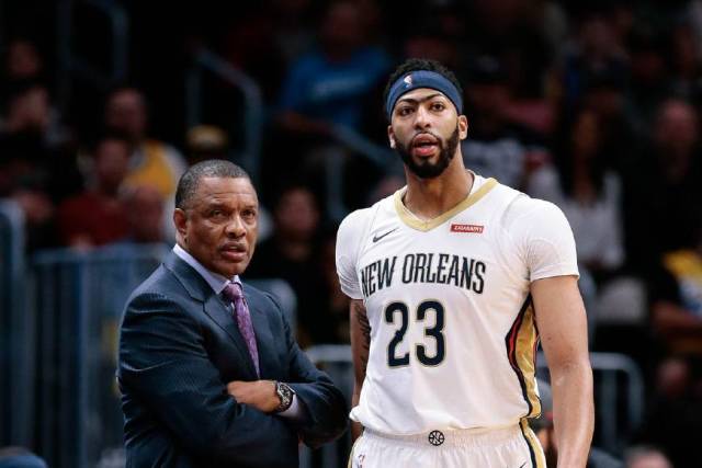 因伤缺阵 因伤缺阵