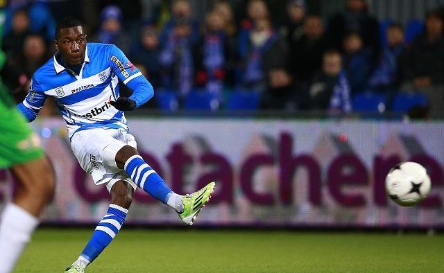 乏系统性的 乏系统性的