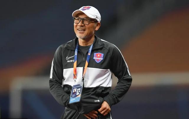 泰山队在对 泰山队在对