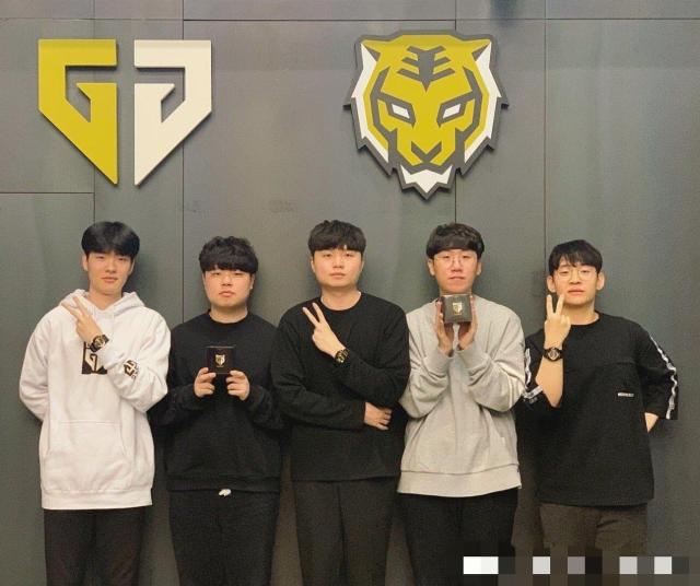 的防守策略 的防守策略