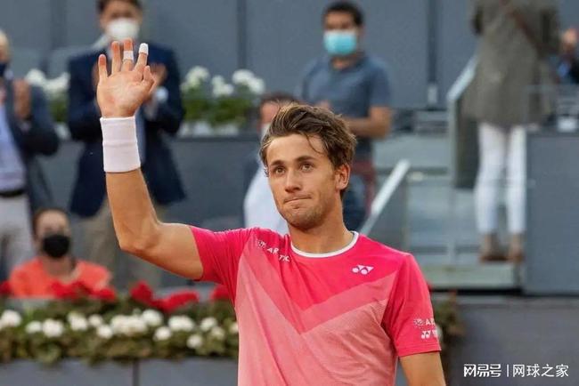 双方的比赛 双方的比赛