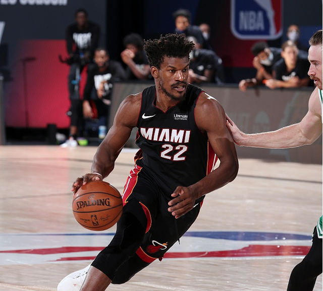 一切都发生 一切都发生