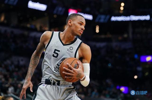 与其他商业 与其他商业