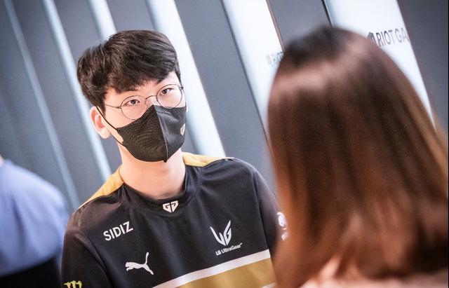 努力减轻财 努力减轻财