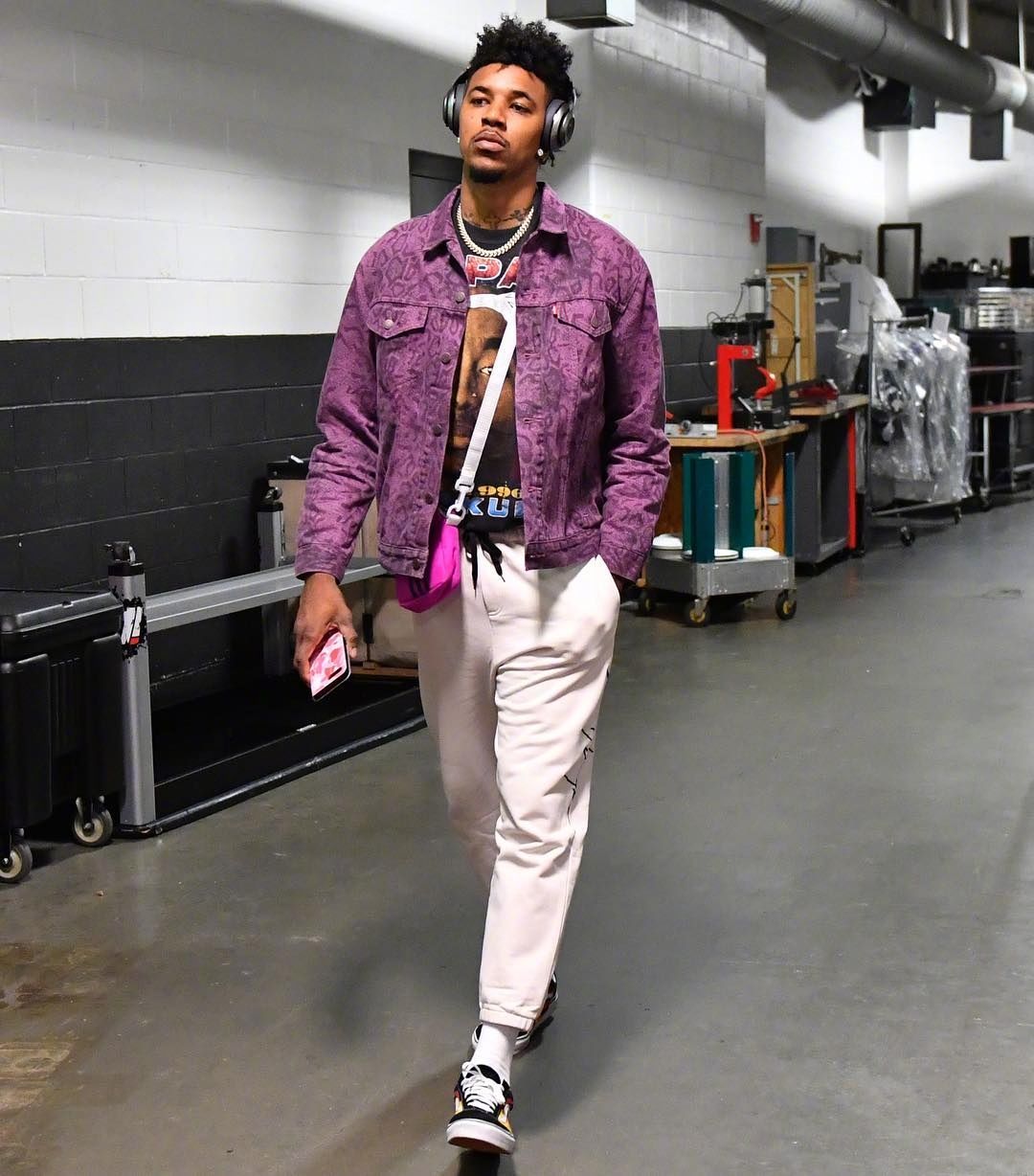 续的赢球逻 续的赢球逻